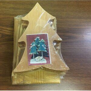 Wooden Peg Trees Christmas Scene Crafting Set Craft Kit 7"